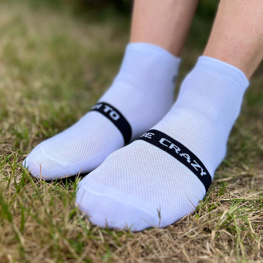 CALCETINES CASUAL FIND YOUR EVEREST SHORT CUT - Black & White - Image 7