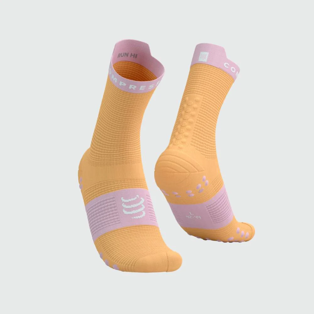 CALCETINES COMPRESSPORT PRO RACING V4.0 RUN HIGH - Orange / Pink