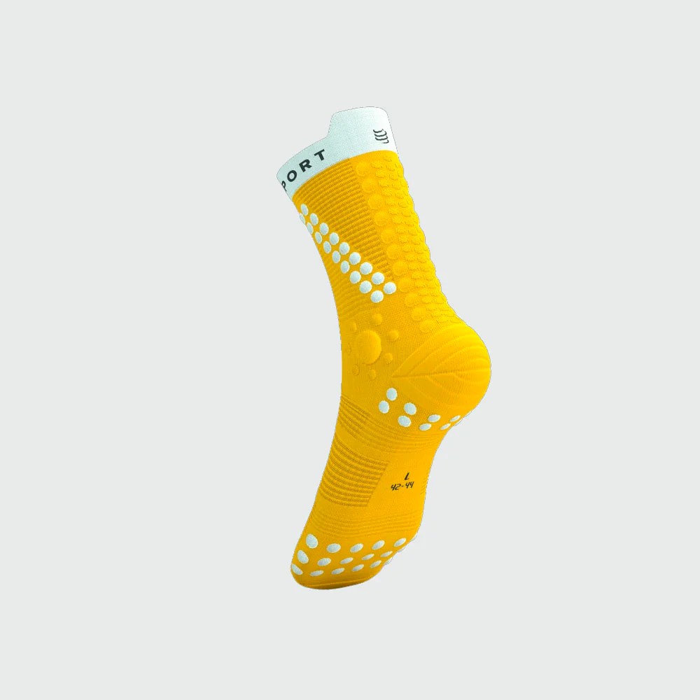 CALCETINES COMPRESSPORT PRO RACING V4.0 TRAIL - Lemon / White - Image 3