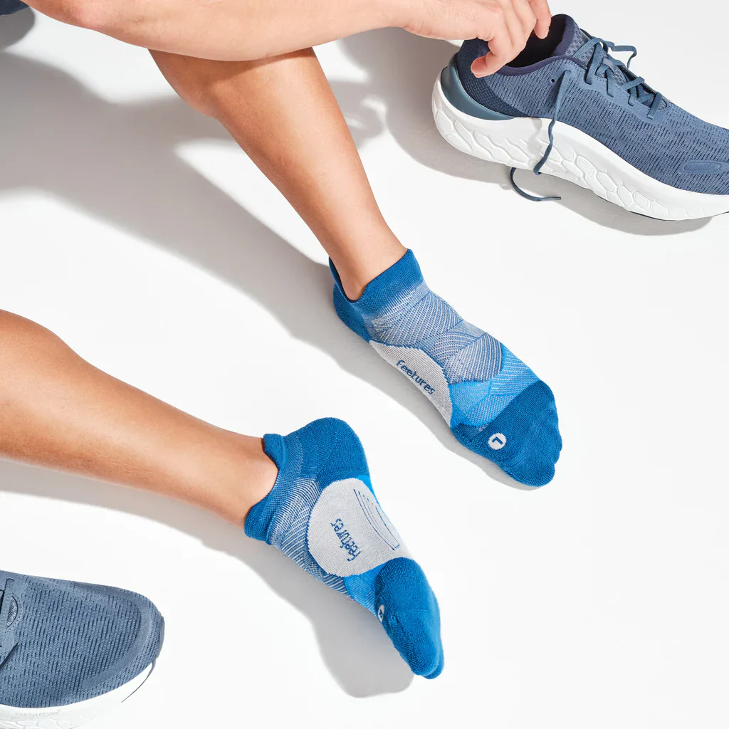 CALCETINES FEETURES ELITE LIGHT CUSHION TAB - Navy Mist - Image 4