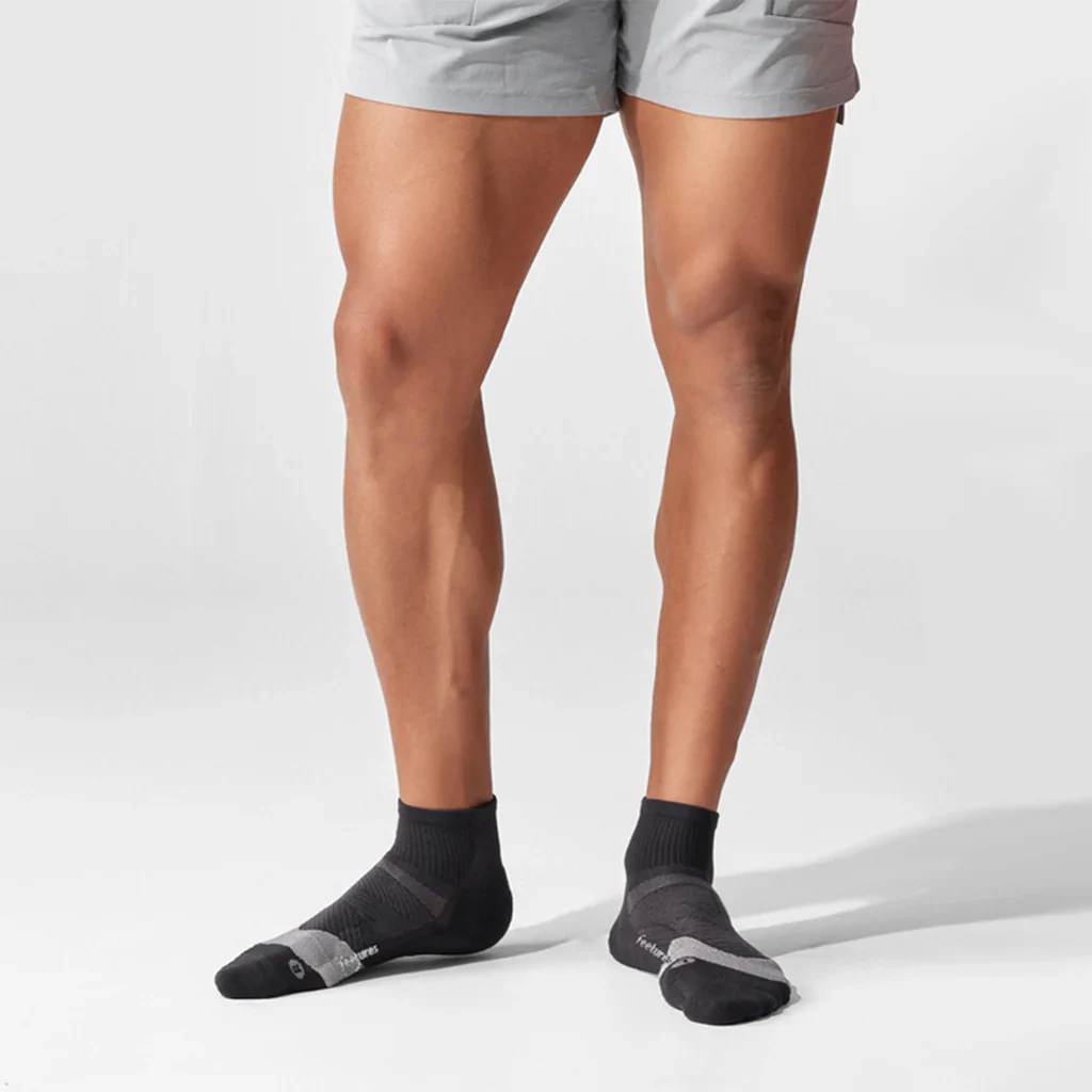 CALCETINES FEETURES ELITE ULTRA LIGHT QUARTER - Basic Black - Image 3