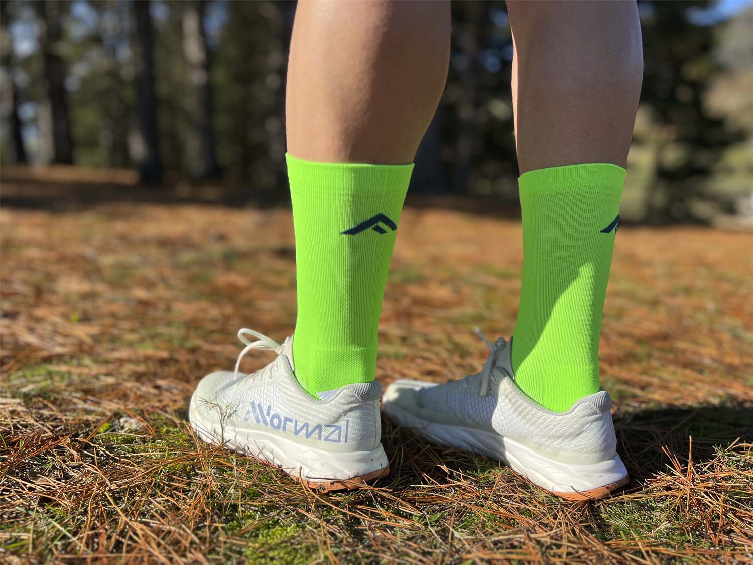 CALCETINES FIND YOUR EVEREST LONG CUT - Fluor Lime - Image 2
