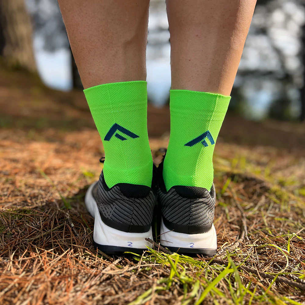 CALCETINES FIND YOUR EVEREST MEDIUM CUT - Fluor Lime - Image 2