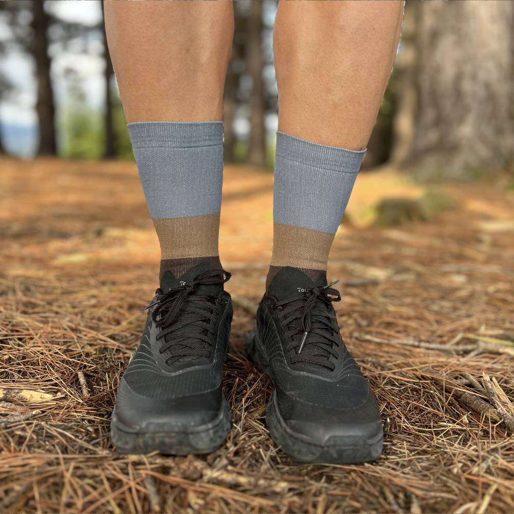 CALCETINES FIND YOUR EVEREST LONG CUT - Dull Gold - Image 3