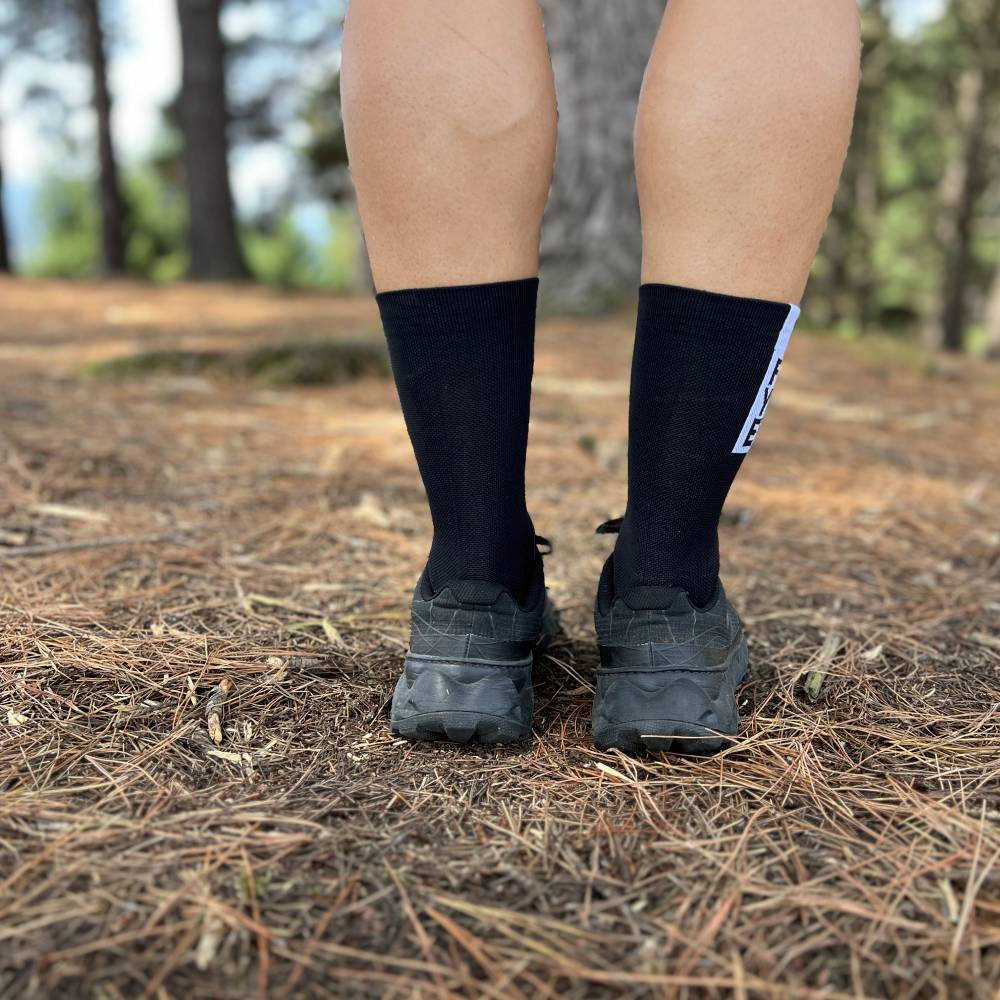 CALCETINES FIND YOUR EVEREST LONG CUT - Label Black - Image 2