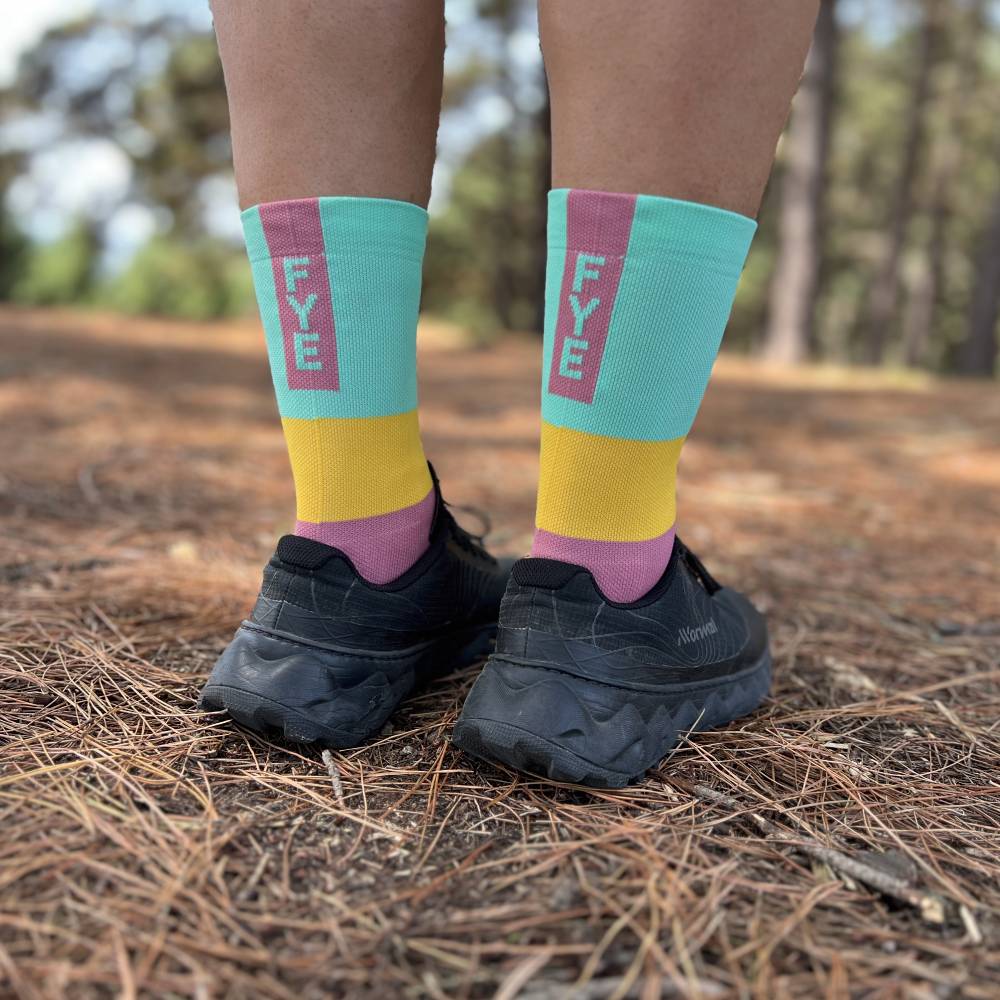 CALCETINES FIND YOUR EVEREST LONG CUT - Pink Lemonade