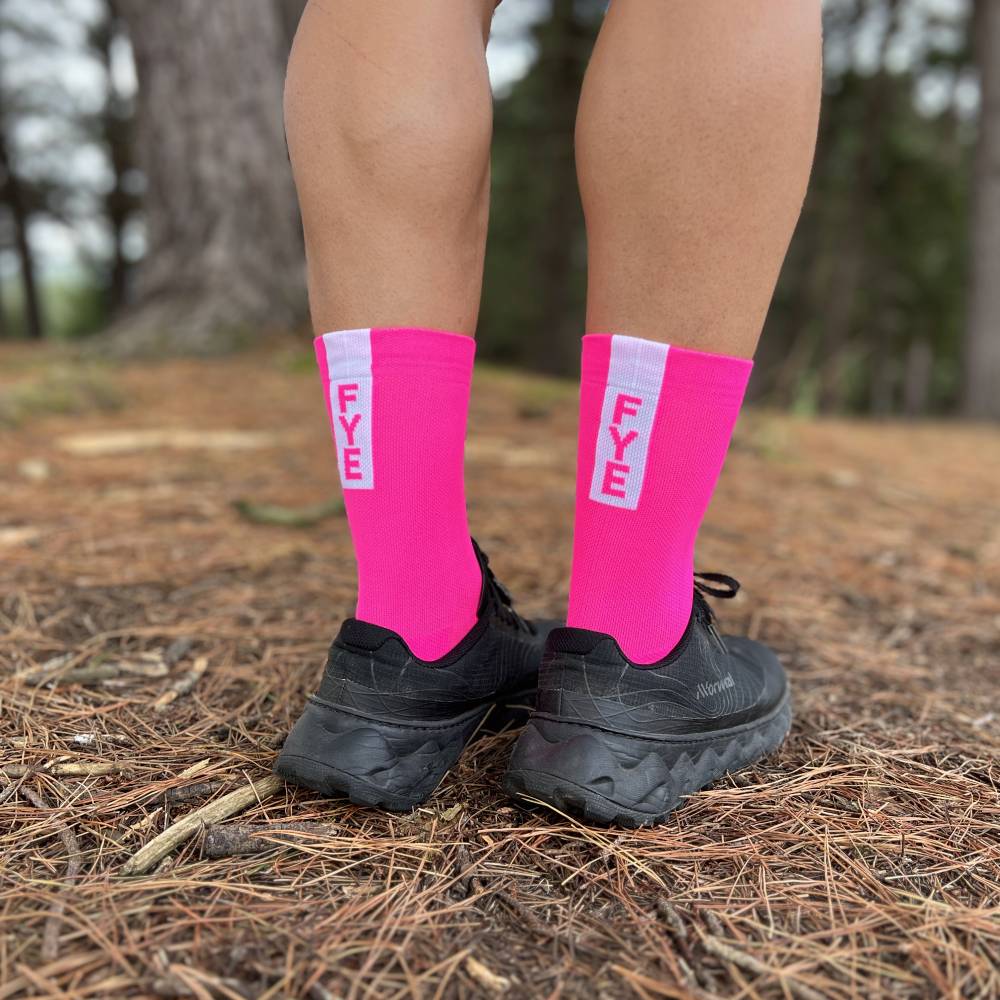 CALCETINES FIND YOUR EVEREST LONG CUT - Total Pink