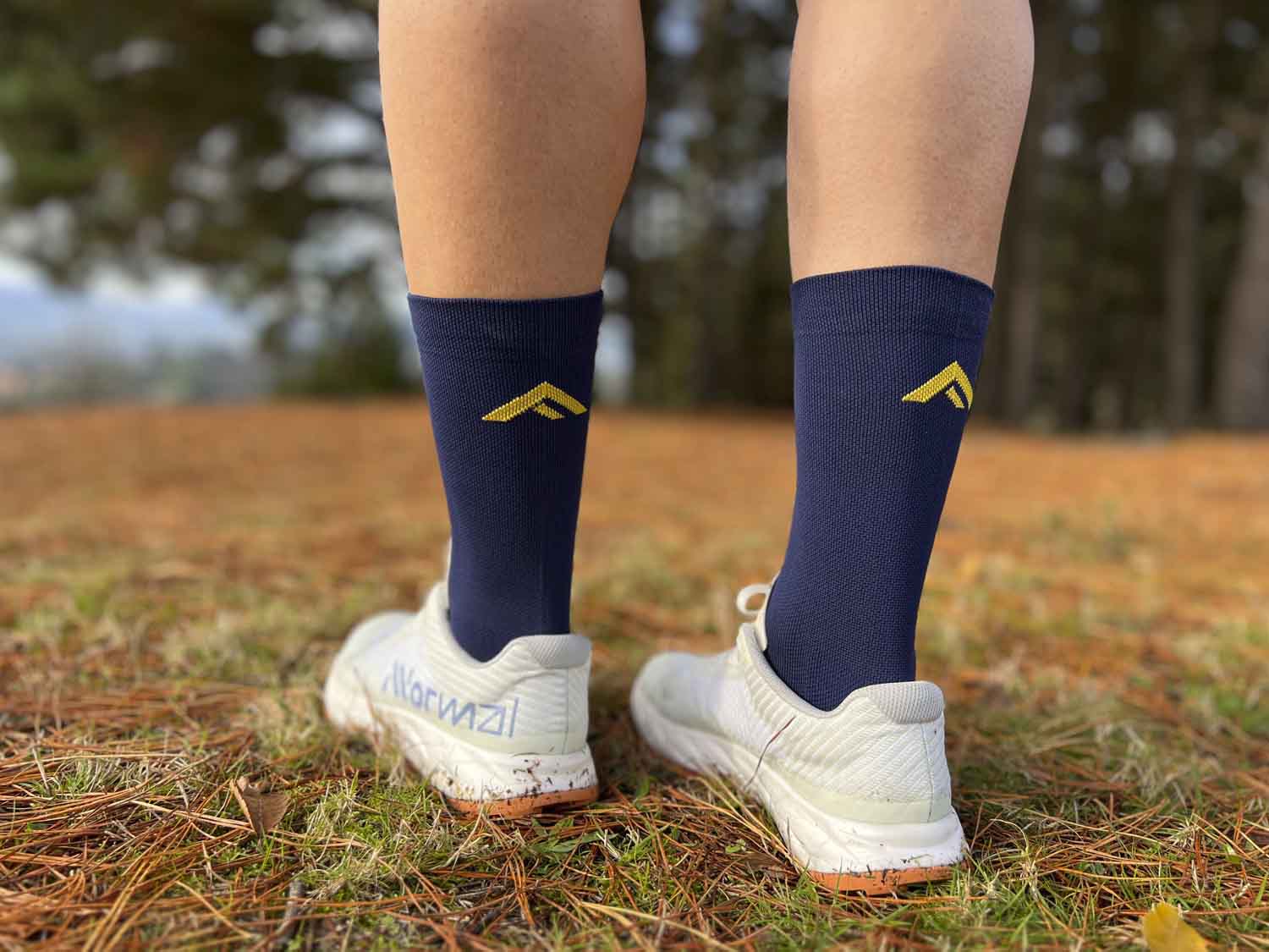 CALCETINES FIND YOUR EVEREST LONG CUT - Midnight Blue - Image 2