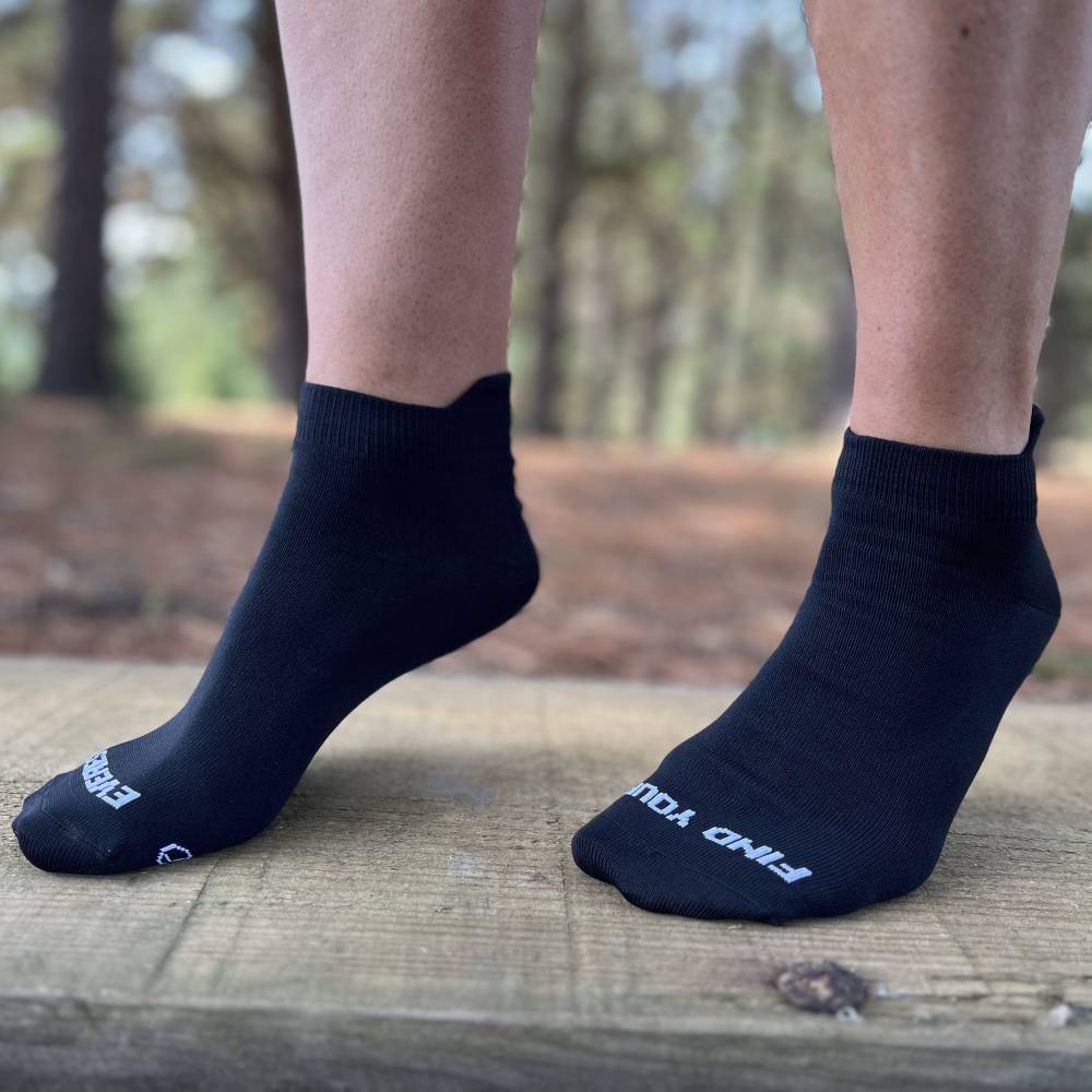 CALCETINES FIND YOUR EVEREST TINY TOTAL - Black - Image 3