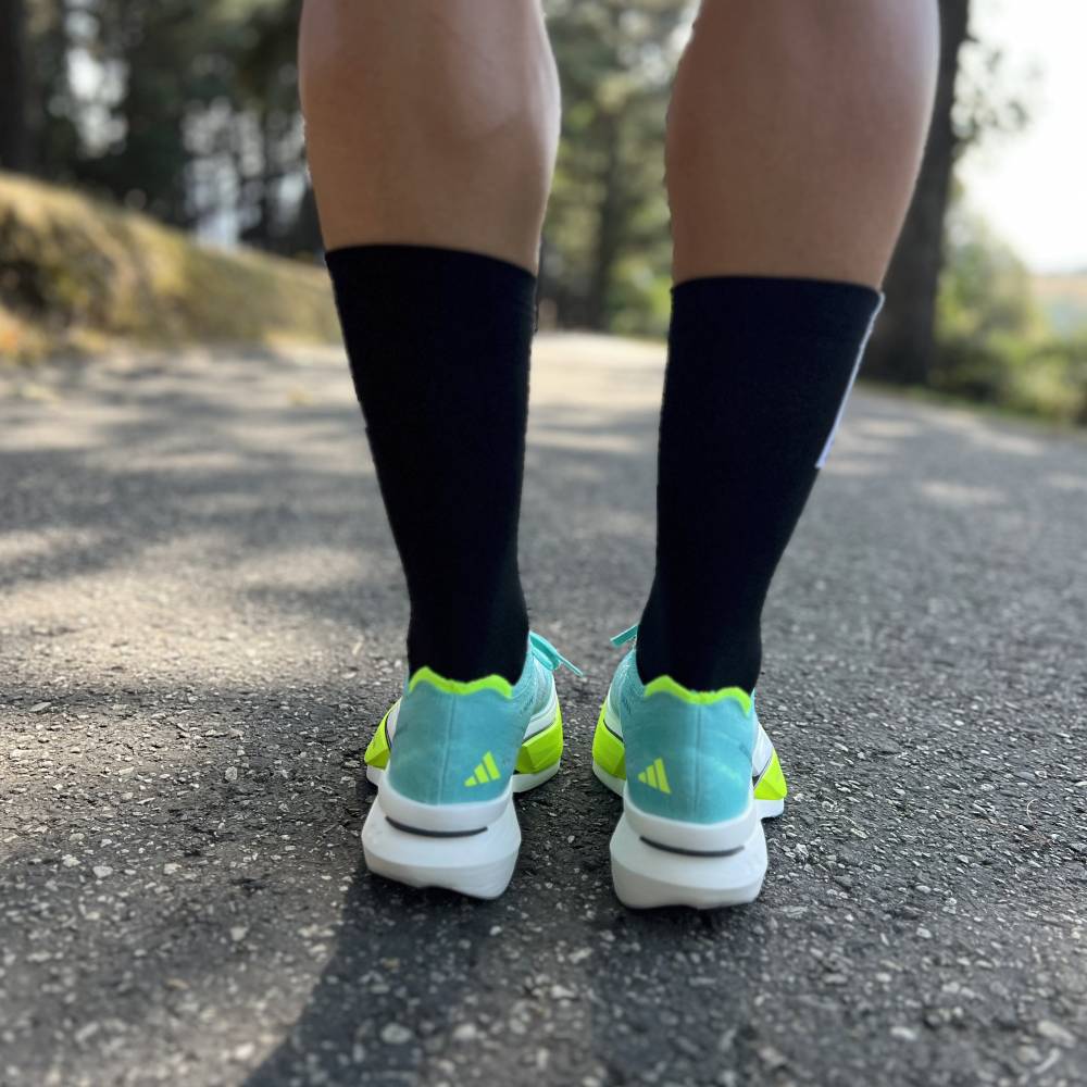 CALCETINES FIND YOUR EVEREST ULTRALIGHT - Label Black - Image 2