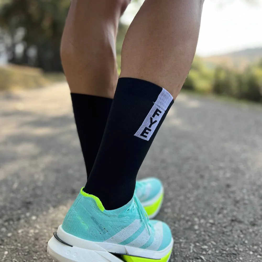 CALCETINES FIND YOUR EVEREST ULTRALIGHT - Label Black - Image 4