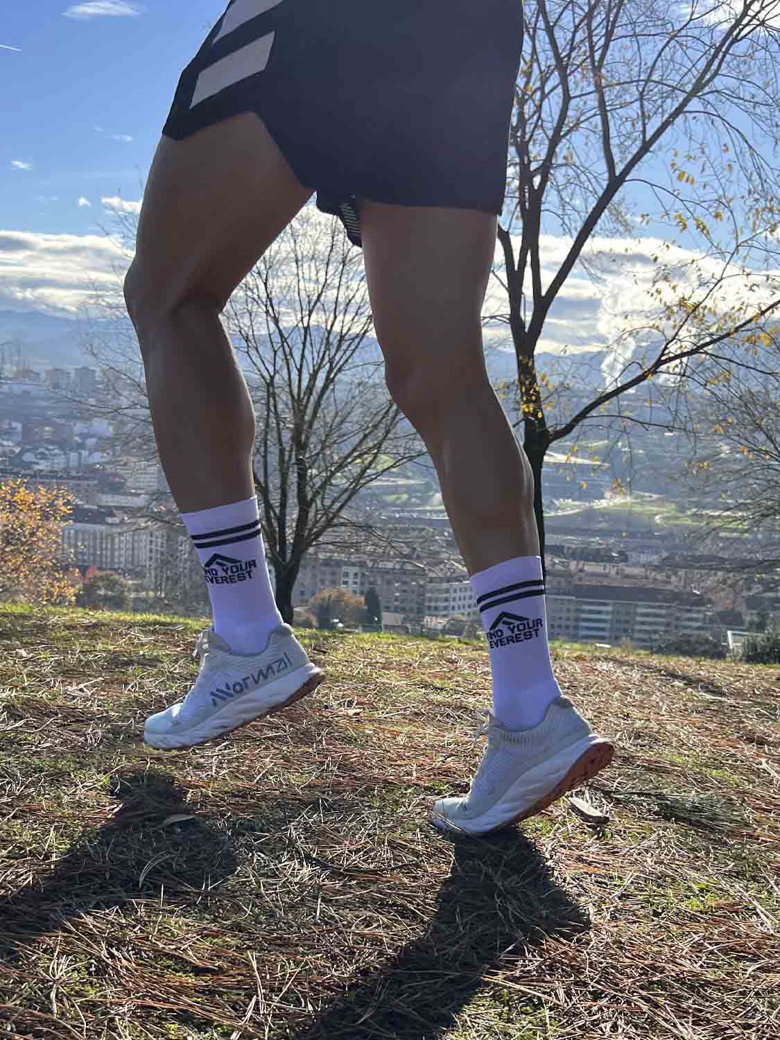 CALCETINES FIND YOUR EVEREST LONG CUT VINTAGE EDITION - White - Image 13