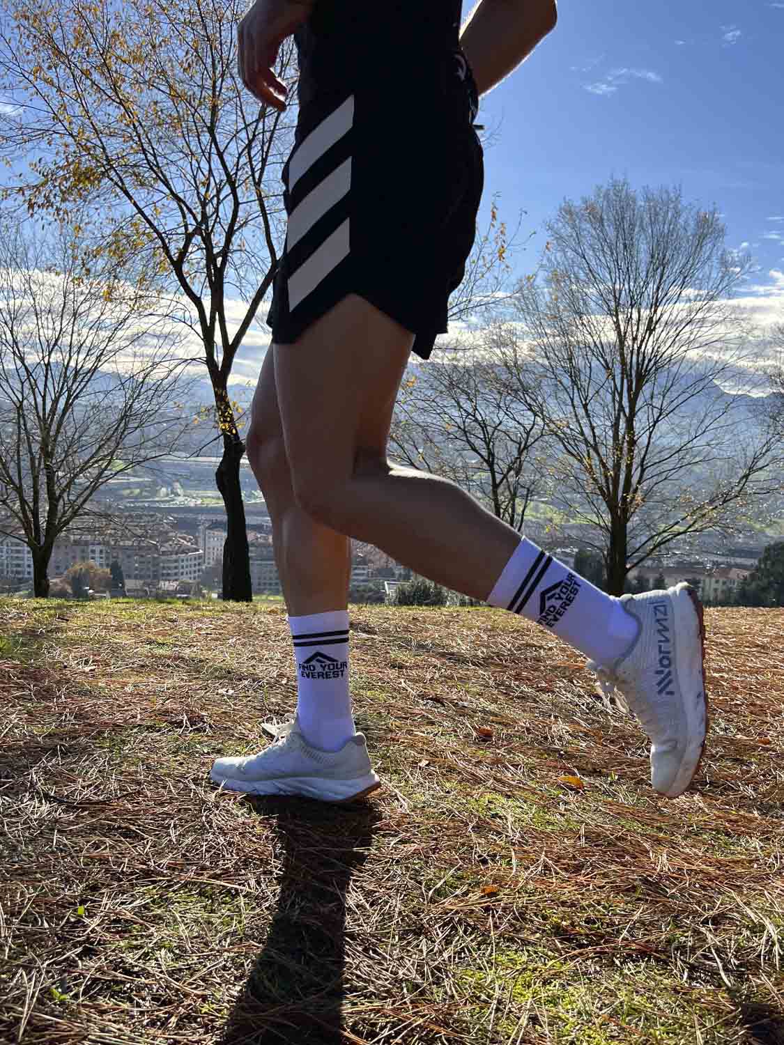 CALCETINES FIND YOUR EVEREST LONG CUT VINTAGE EDITION - White - Image 5