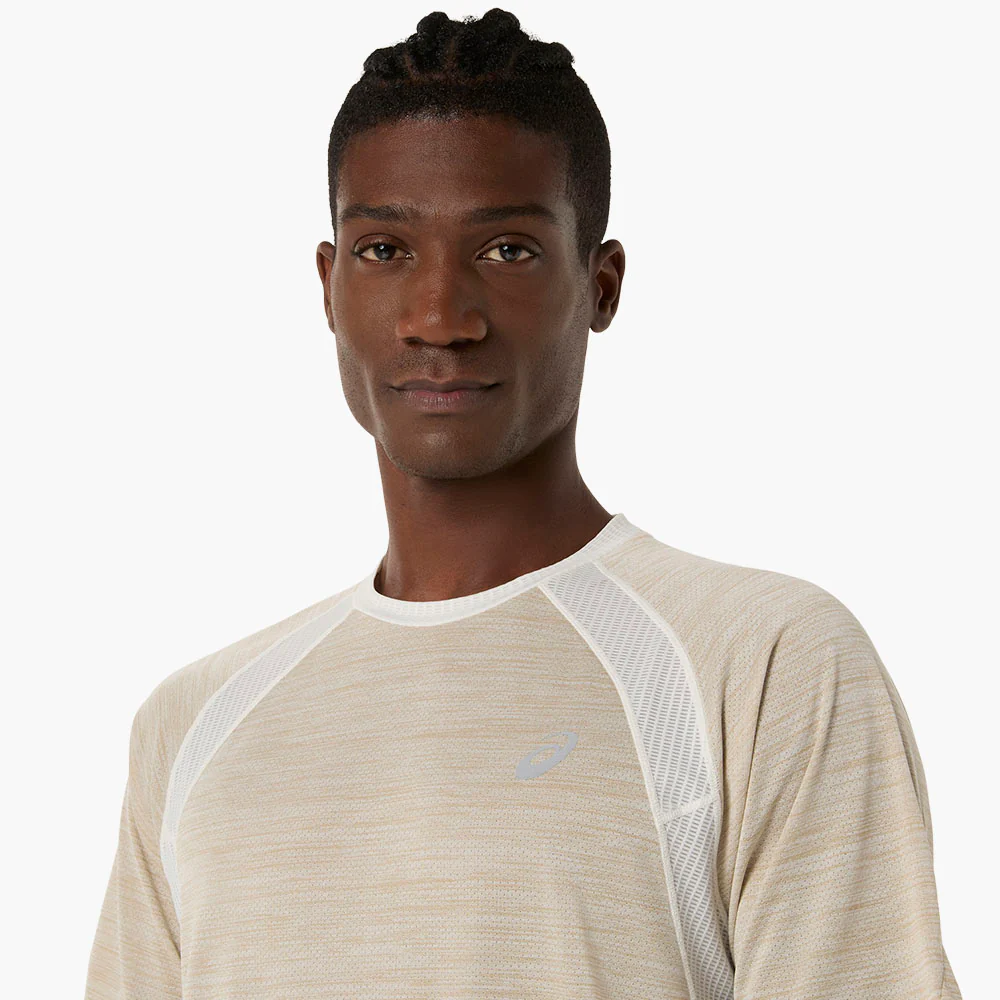 CAMISETA ASICS ROAD - Cream - Image 5