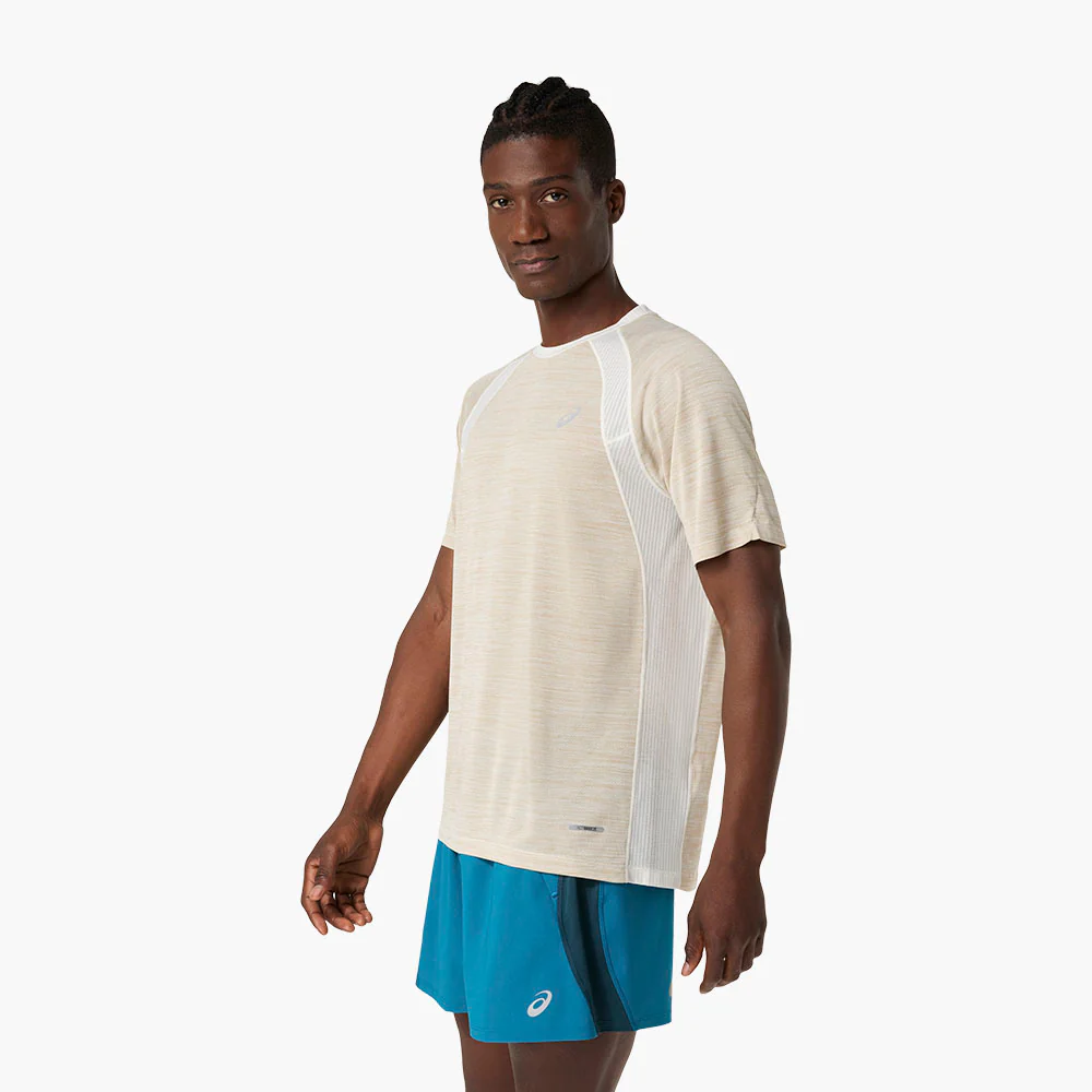 CAMISETA ASICS ROAD - Cream - Image 7