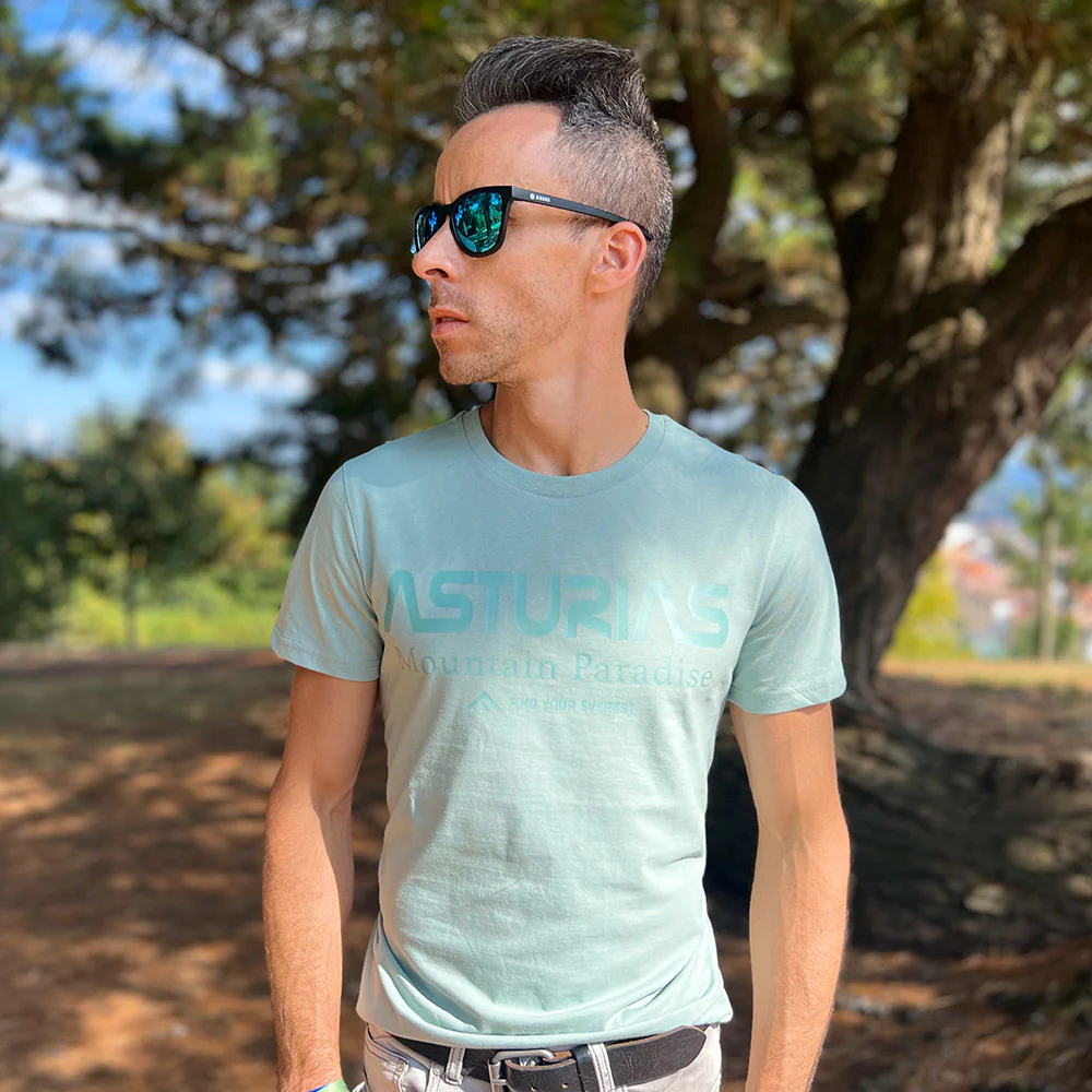 CAMISETA FIND YOUR EVEREST ASTURIAS - Volcano Lake