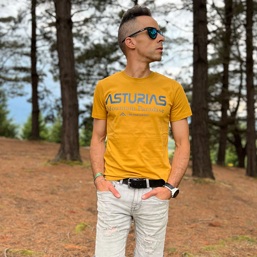 CAMISETA FIND YOUR EVEREST ASTURIAS - Mustard Desire - Image 3
