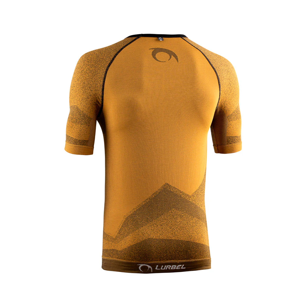 CAMISETA LURBEL SPIRIT - Amarillo Ambar / Negro - Image 2