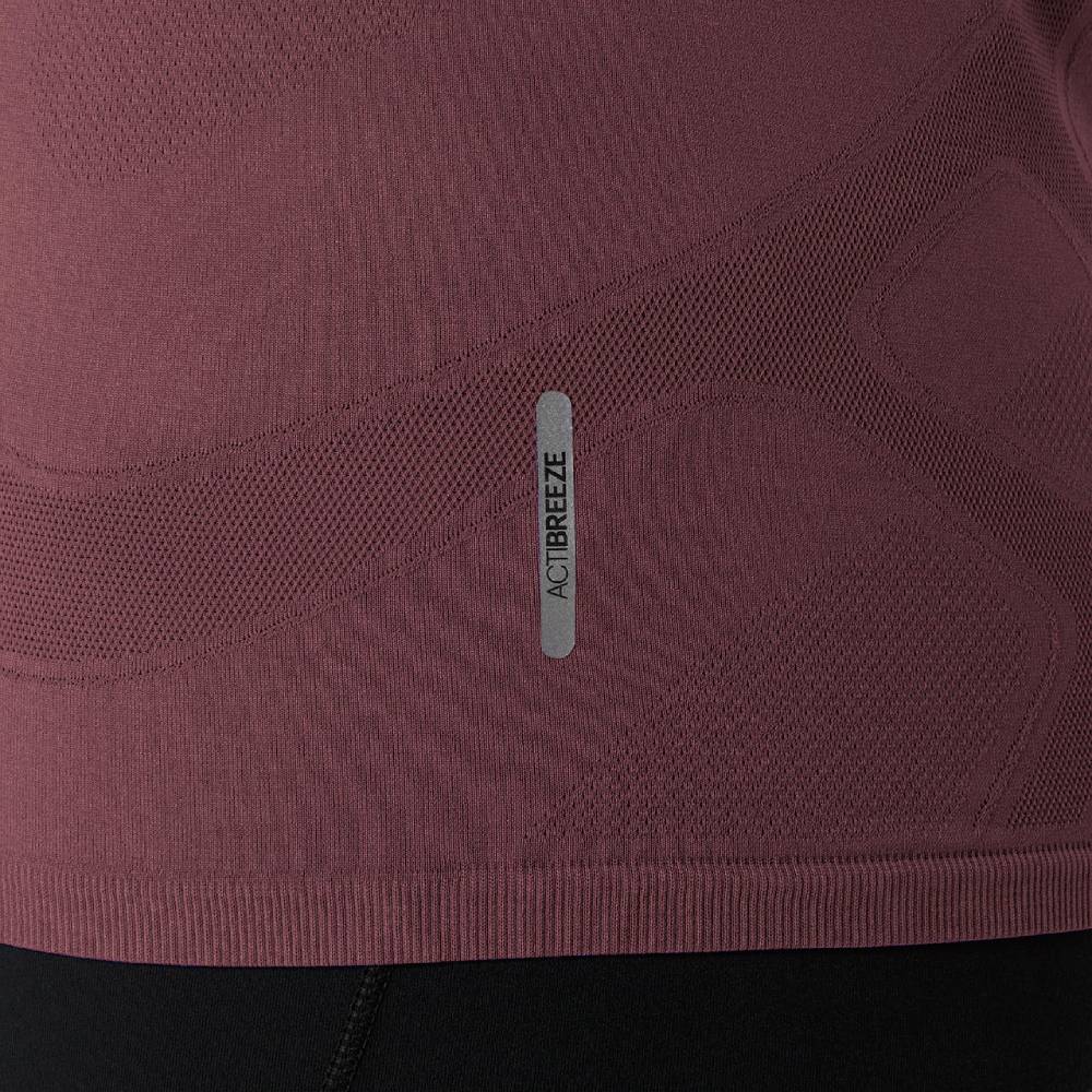 CAMISETA MANGA LARGA ASICS ROAD SEAMLESS LS TOP MUJER - Dark Currant / Port Royal - Image 7