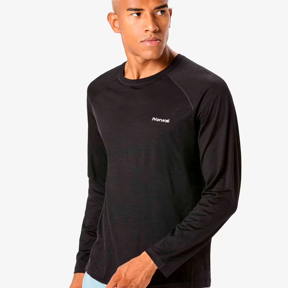 CAMISETA MANGA LARGA NNORMAL MERINO - Negro - Image 2