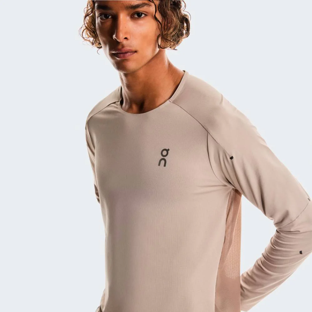 CAMISETA MANGA LARGA ON PERFORMANCE LONG-T - Desert / Cinder - Image 3