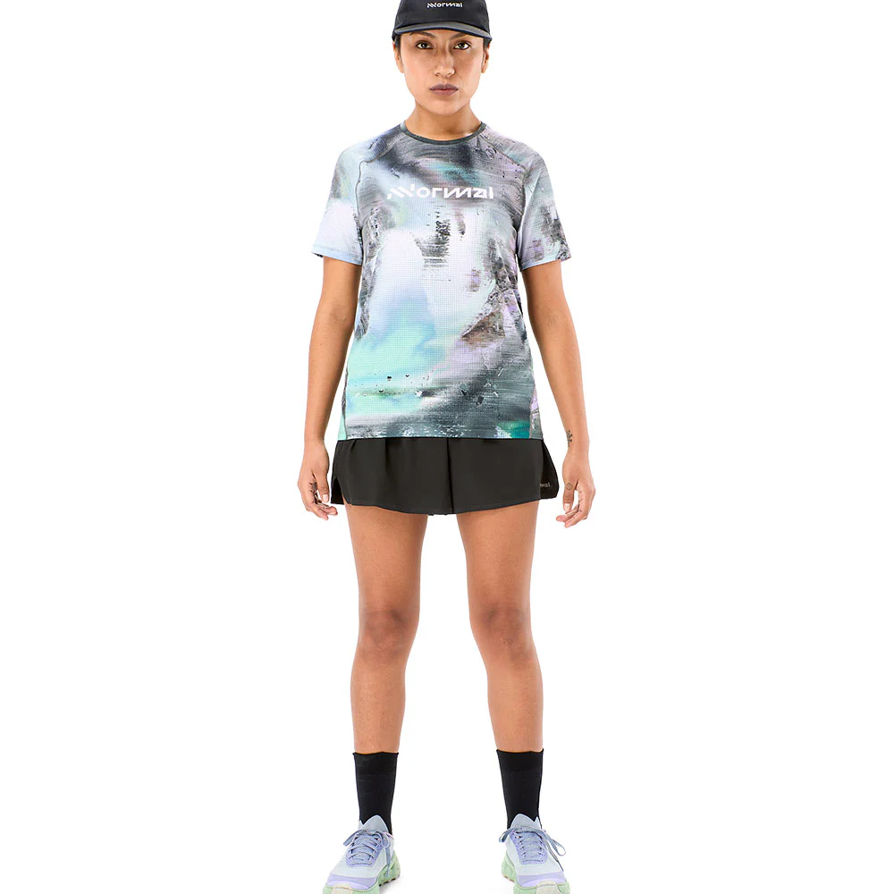 CAMISETA NNORMAL RACE MUJER 2025 - Estampado - Image 4