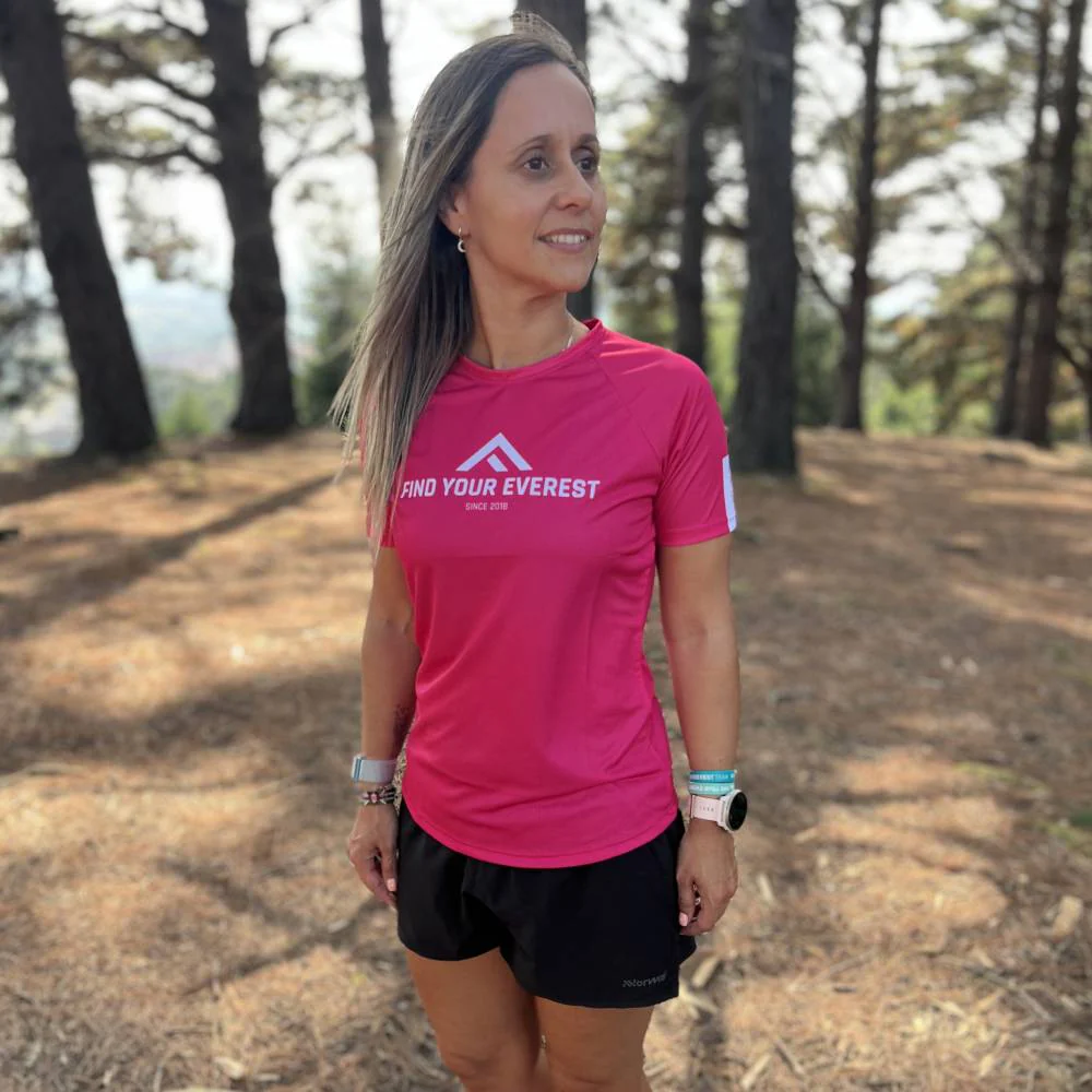 CAMISETA TÉCNICA FIND YOUR EVEREST ELITE MUJER - Total Pink - Image 3