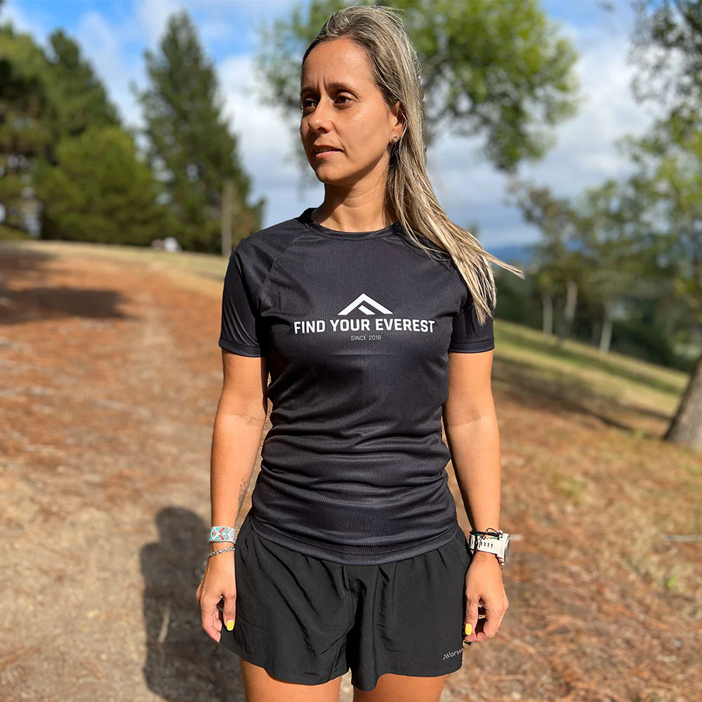 CAMISETA TÉCNICA FIND YOUR EVEREST ELITE MUJER - Black