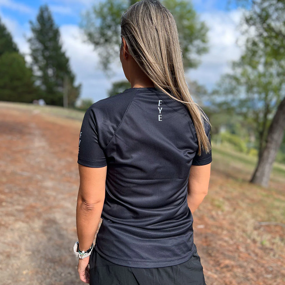CAMISETA TÉCNICA FIND YOUR EVEREST ELITE MUJER - Black - Image 5