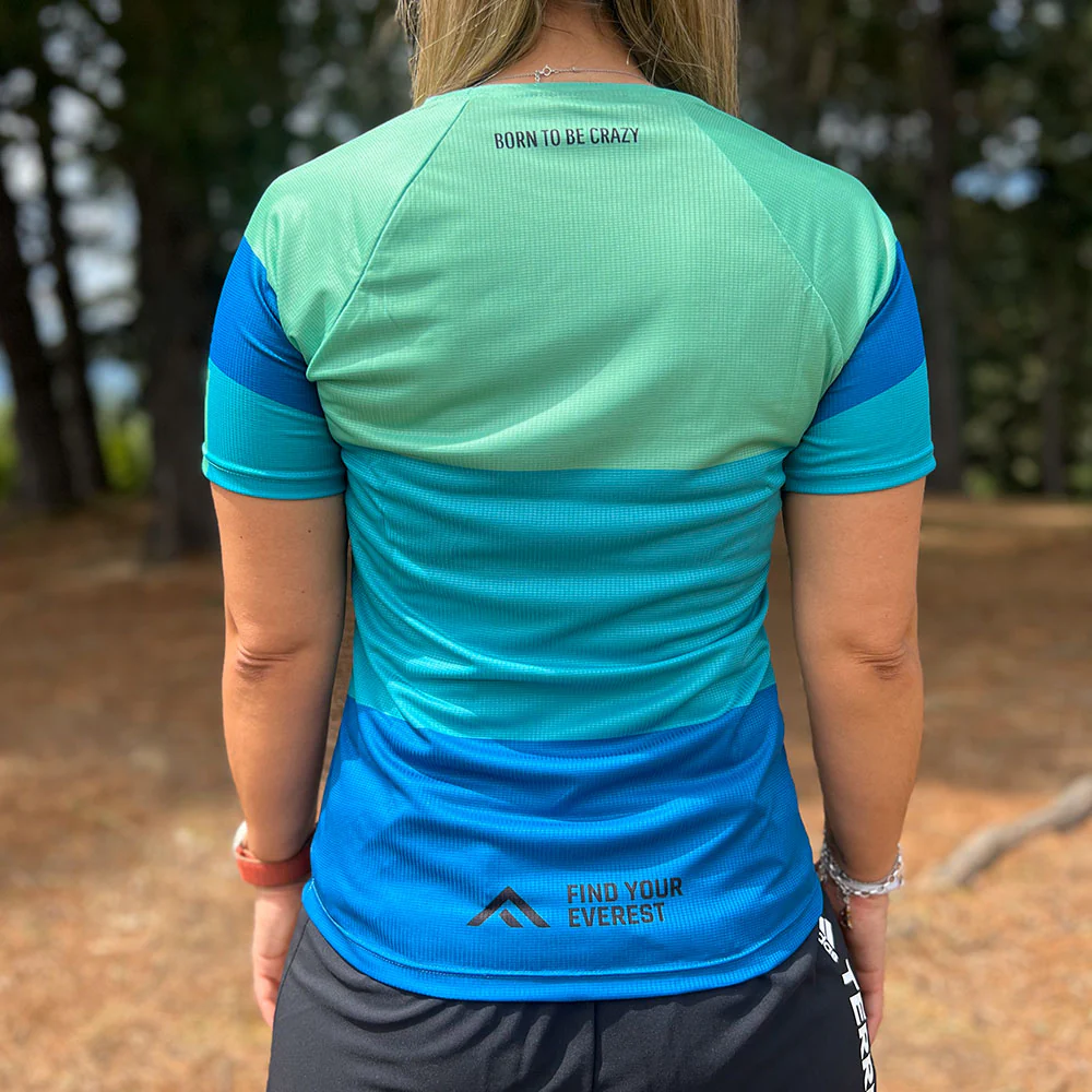 CAMISETA TÉCNICA FIND YOUR EVEREST MUJER - Ocean Breeze - Image 6