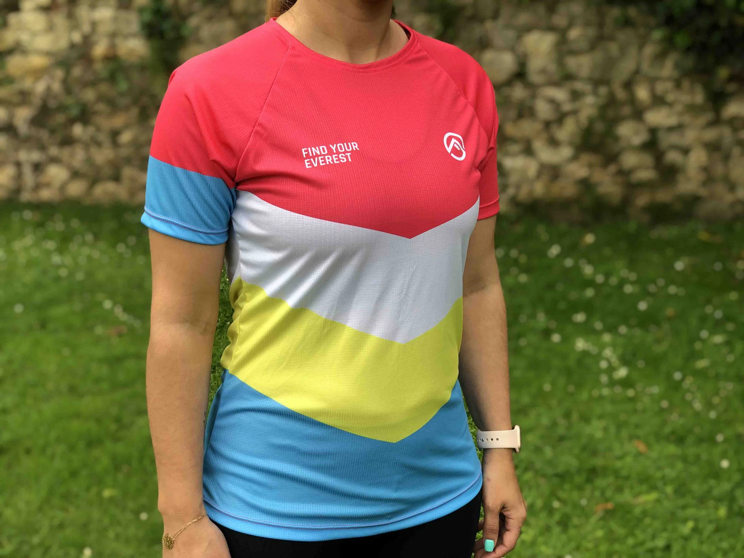 CAMISETA TÉCNICA FIND YOUR EVEREST PRO MUJER - Image 8