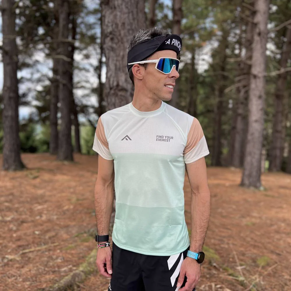 CAMISETA TÉCNICA FIND YOUR EVEREST - Sage - Image 4