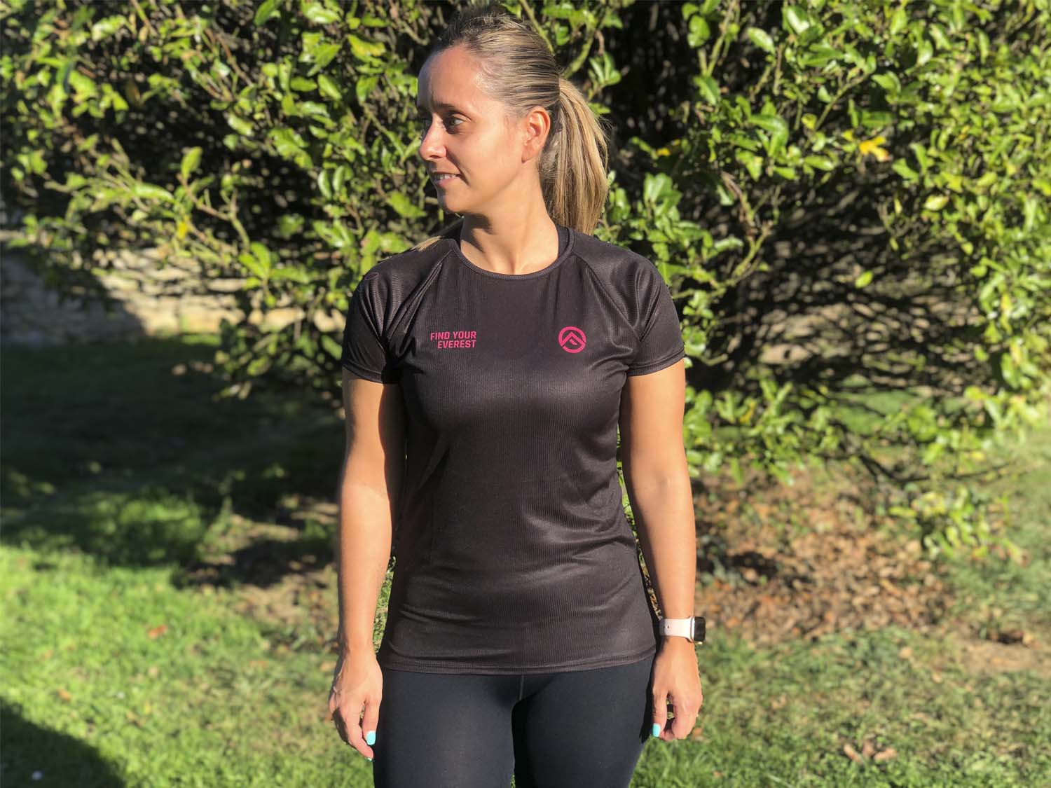 CAMISETA TÉCNICA FIND YOUR EVEREST MUJER - Skull
