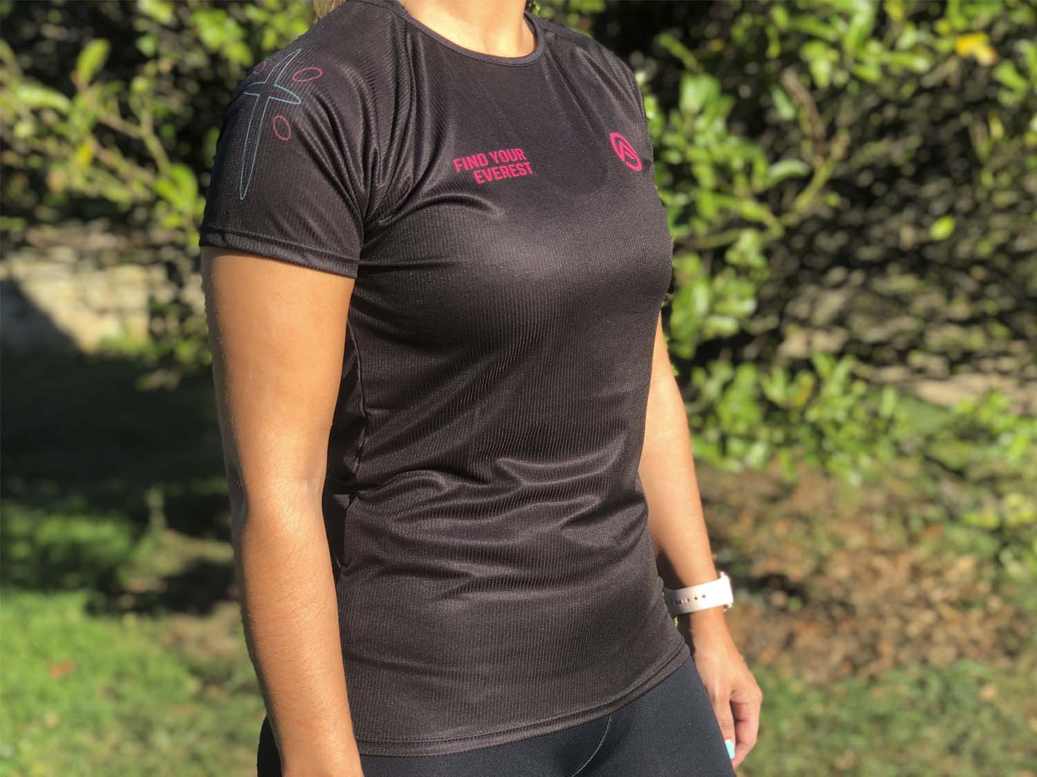 CAMISETA TÉCNICA FIND YOUR EVEREST MUJER - Skull - Image 3