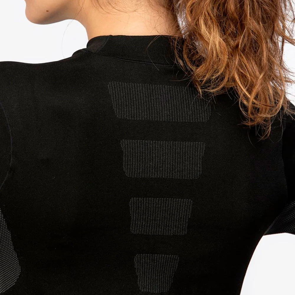CAMISETA TÉRMICA WONG PYRE - Gris / Negro - Image 9