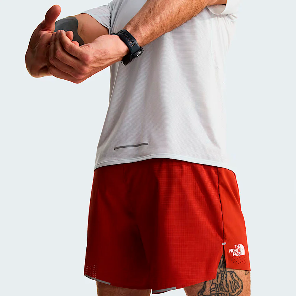CAMISETA THE NORTH FACE SUMMIT HIGH - Pearl Stone - Image 6
