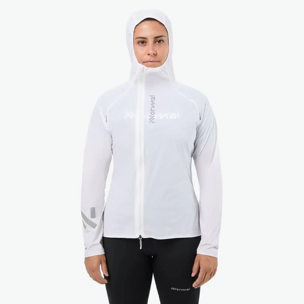 CHAQUETA CORTAVIENTOS NNORMAL TRAIL WIND JACKET MUJER - White - Image 3