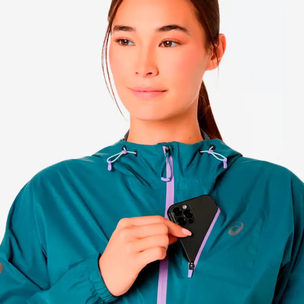 CHAQUETA IMPERMEABLE ASICS FUJITRAIL ELITE MUJER - Ironclad - Image 10