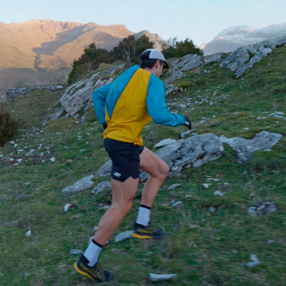CHAQUETA IMPERMEABLE OS2O O2 WATERPROOF TRAIL SPEED ZIP 30K - Goldmedal - Image 2