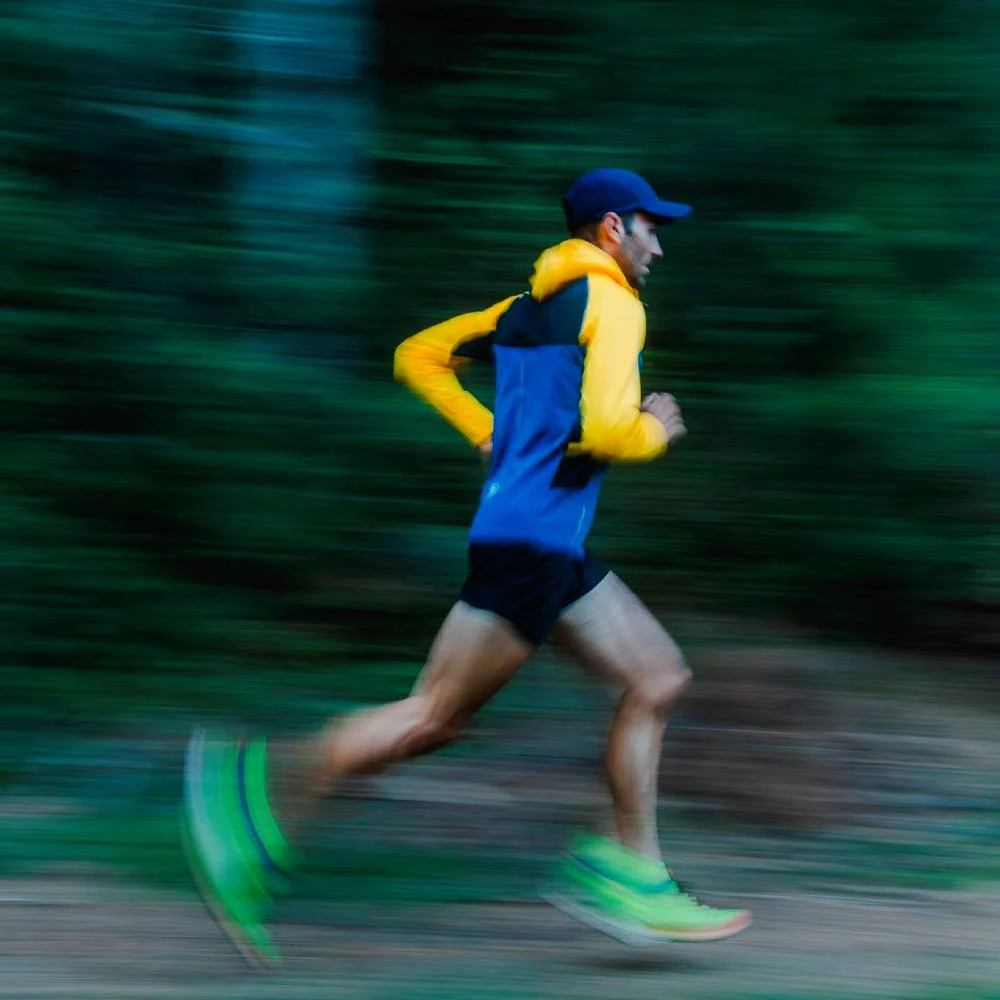 CHAQUETA OS2O HOKA PRO - Goldmedal - Image 4
