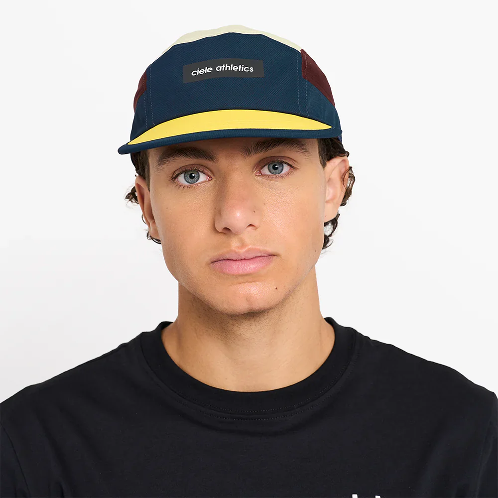 GORRA CIELE GOCAP FIELD ICONIC BAR - Deep Space / Dark Wine Red - Image 2