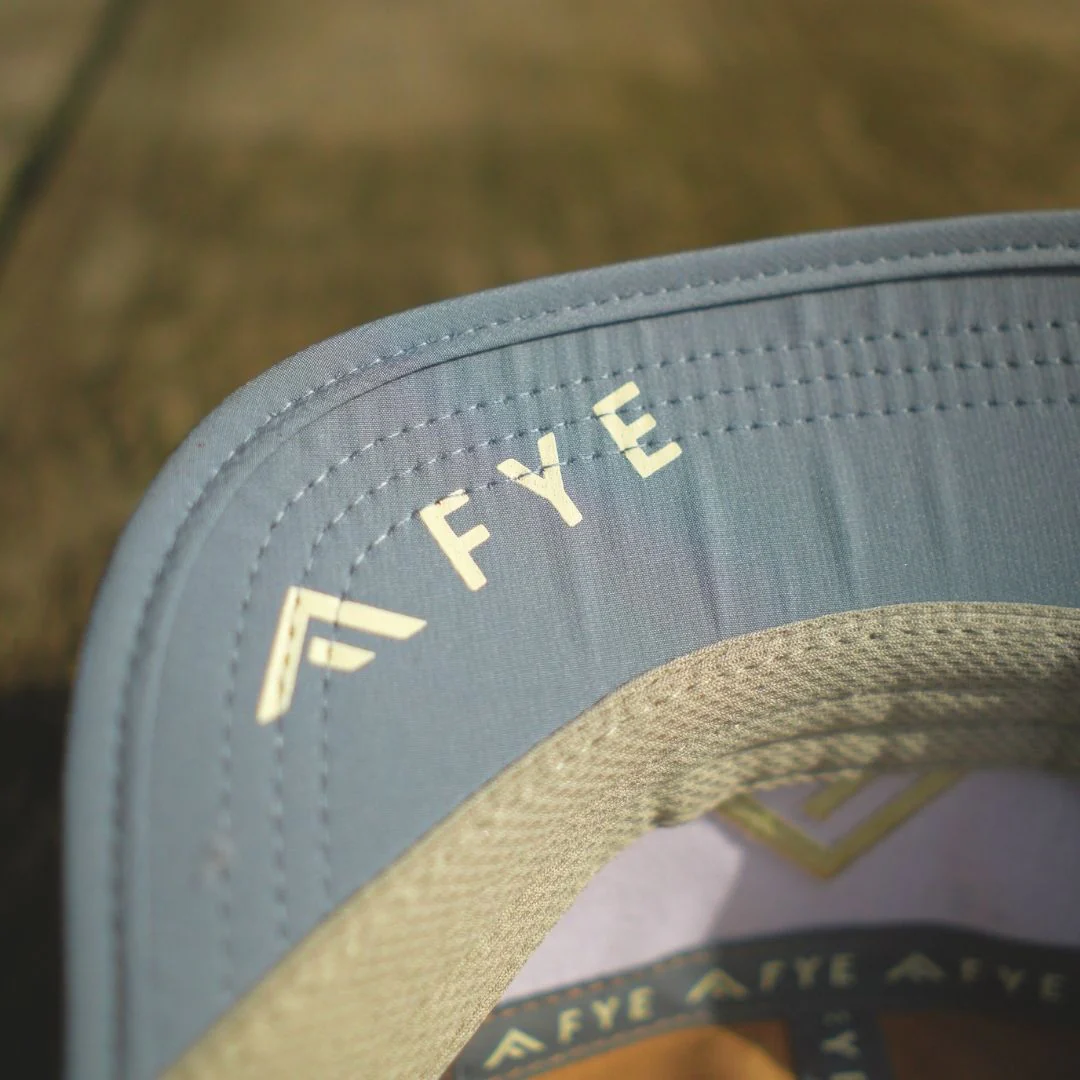 GORRA TÉCNICA FIND YOUR EVEREST - Dull Gold - Image 7