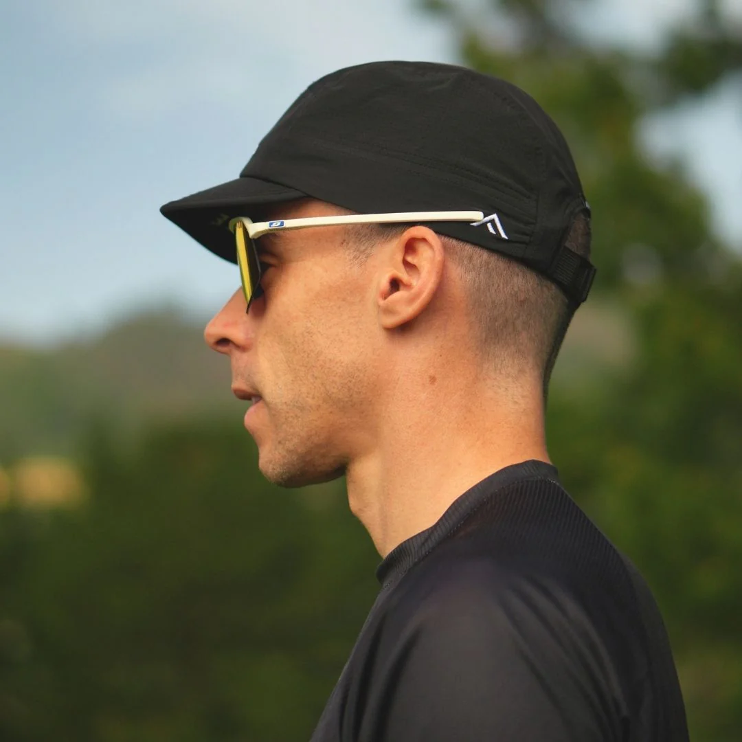 GORRA TÉCNICA FIND YOUR EVEREST - Total Black - Image 8