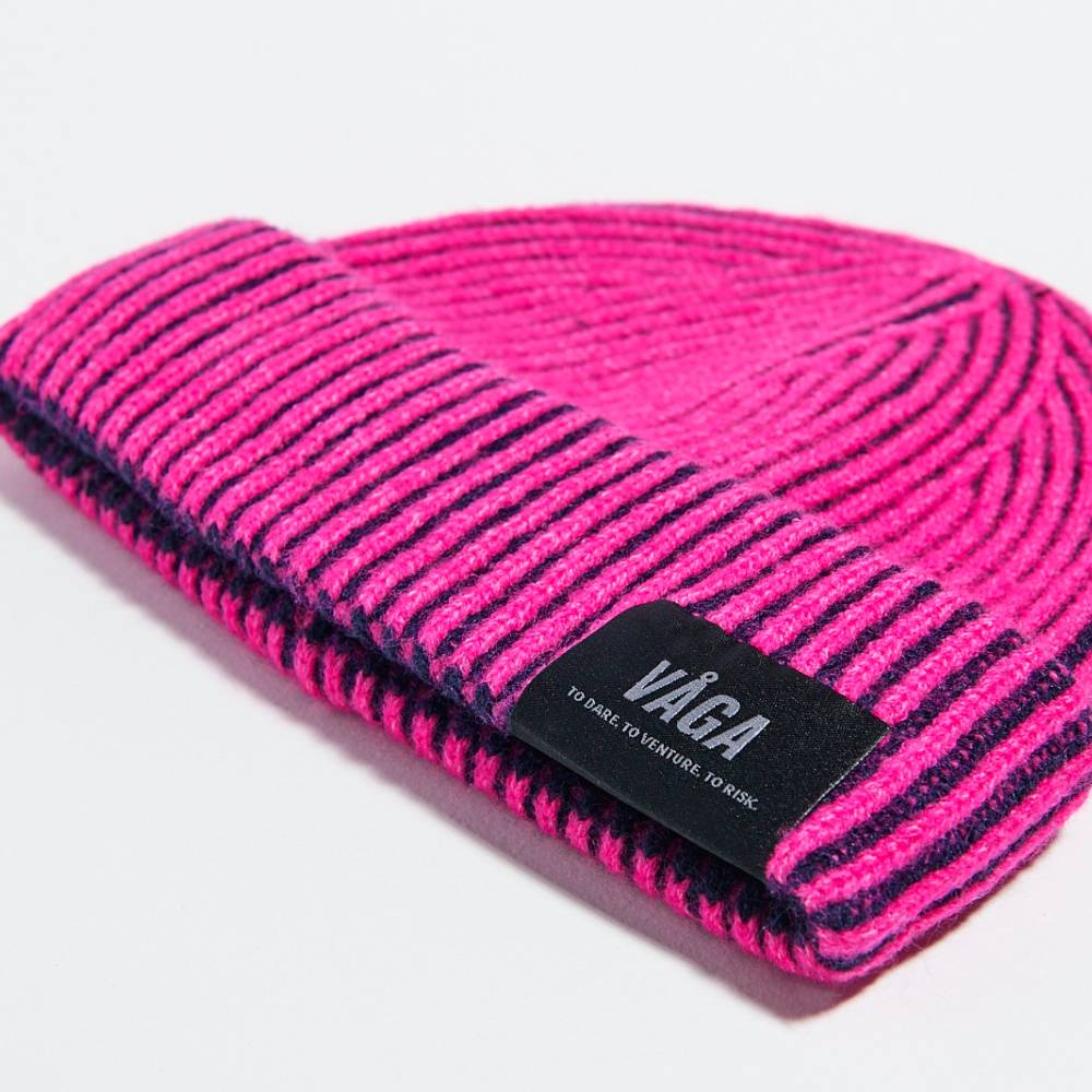 GORRO VÅGA MID WEIGHT - Bright Pink / Navy Blue - Image 2