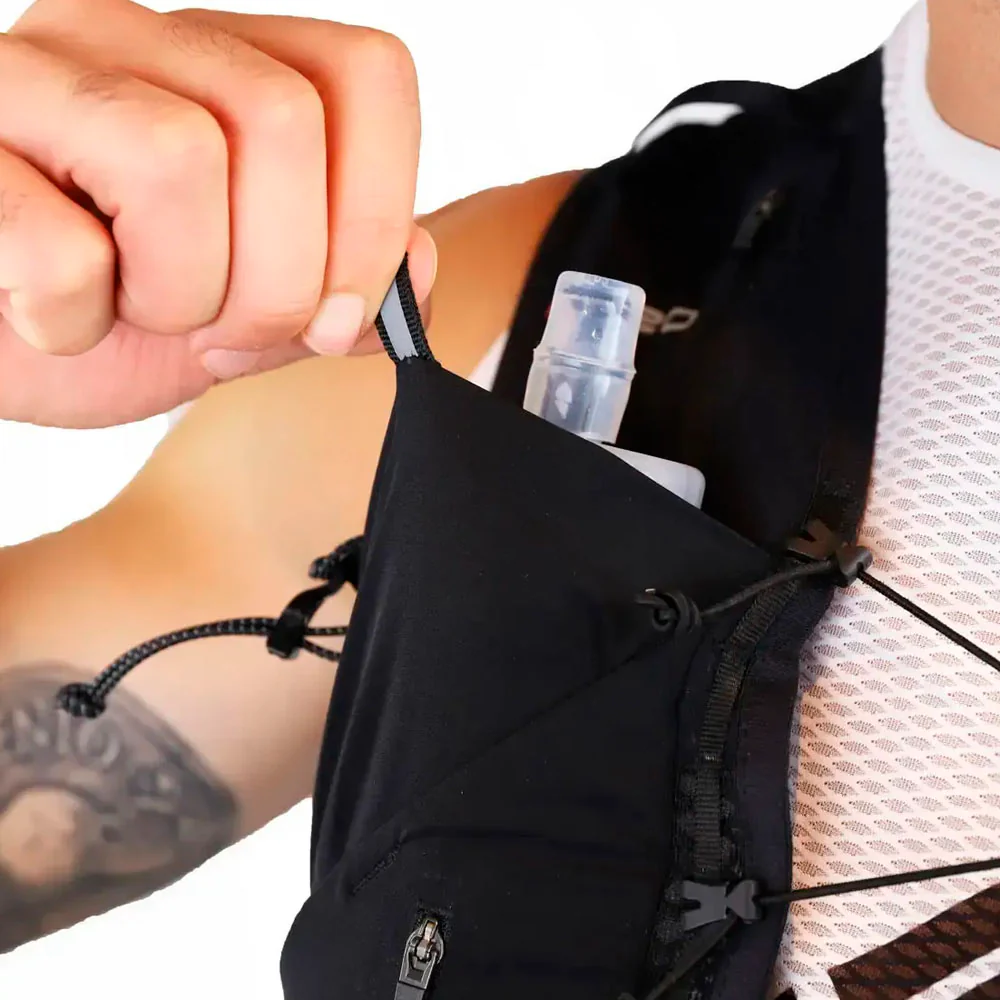 MOCHILA CHALECO OS2O SPEEDPACK 12L - Black - Image 9