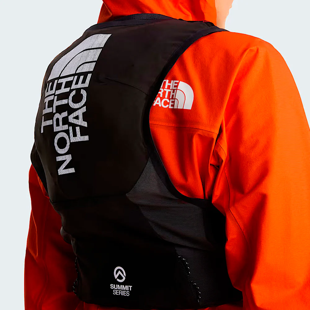 MOCHILA CHALECO THE NORTH FACE SUMMIT 5L - TNF Black / Asphalt Grey - Image 7