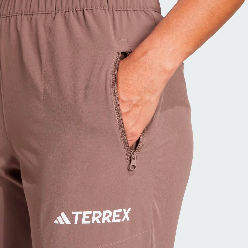 PANTALÓN ADIDAS TERREX MULTI ESSENTIALS STRETCH MUJER - Earth Strata - Image 5