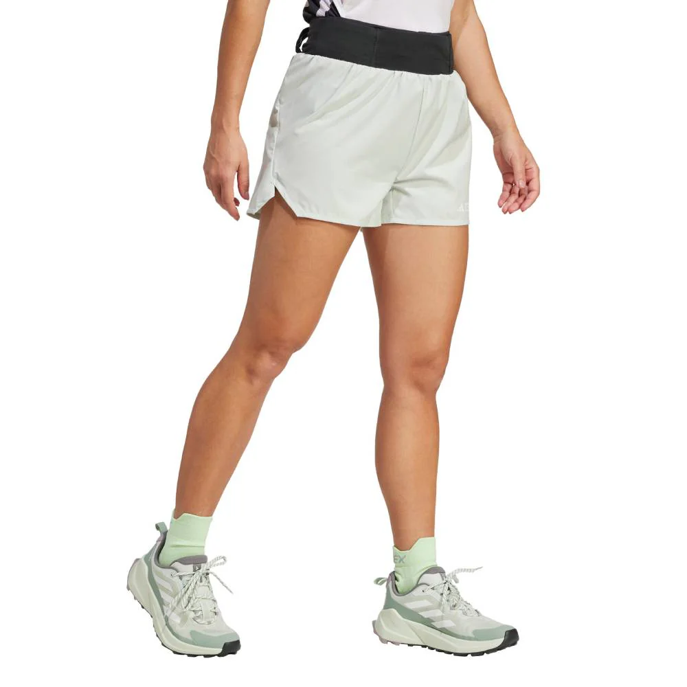 PANTALÓN CORTO ADIDAS TERREX XPERIOR MUJER 5" - Linen Green - Image 2