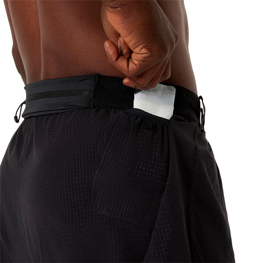 PANTALÓN CORTO ASICS METARUN SPLIT - Performance Black - Image 6