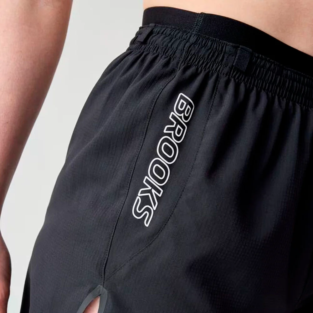 PANTALÓN CORTO BROOKS CASCADIA MUJER - Negro - Image 3